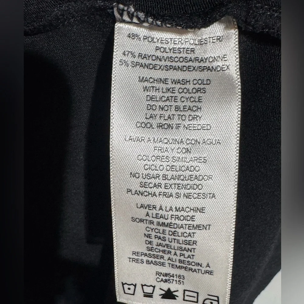 Calvin Klein Performance Black Draped Sweater Vest Size L - Picture 6 of 7